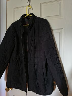 Men's Black Quilted Lightweight Puffer Jacket